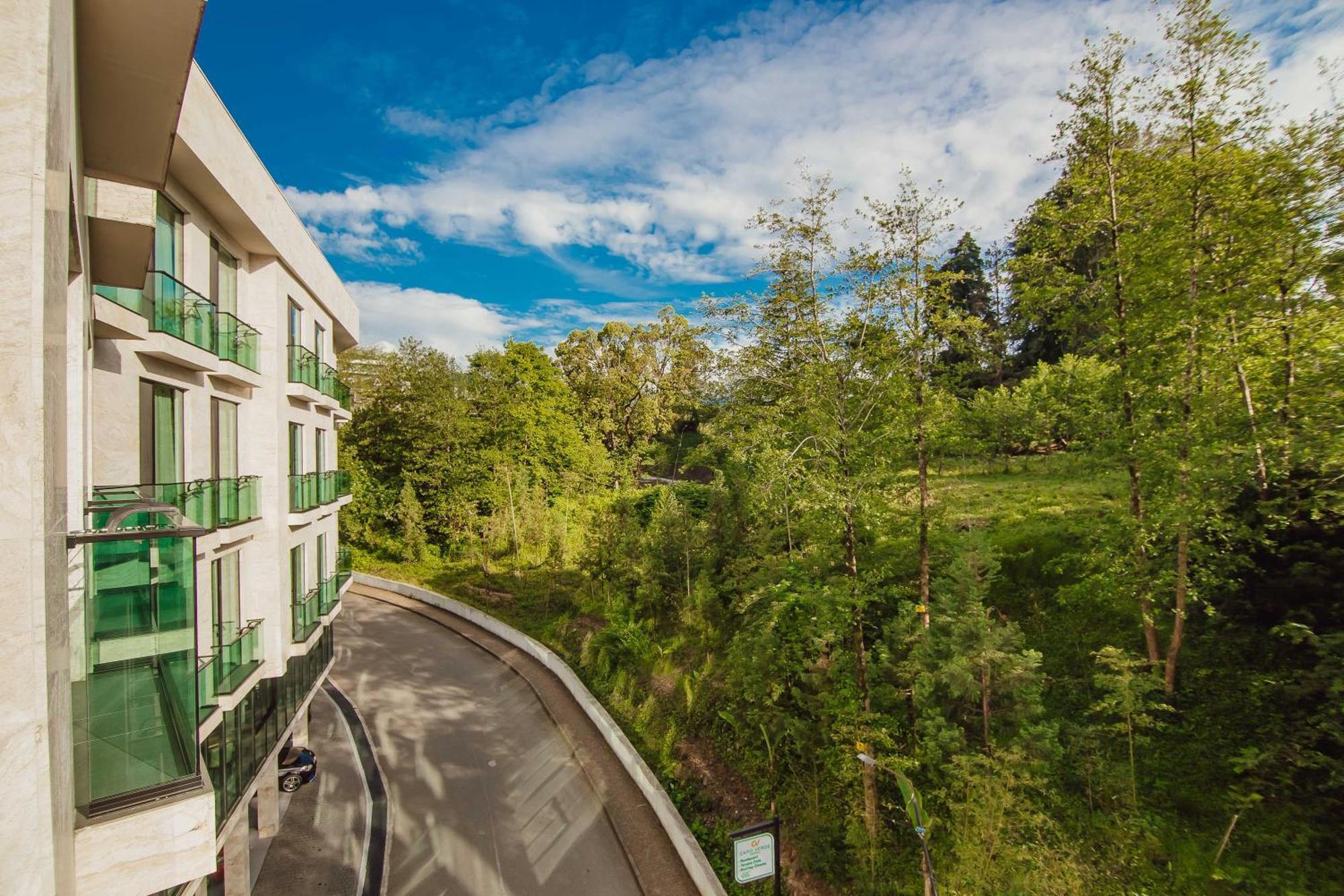 Capo Verde Hotel Batumi Esterno foto